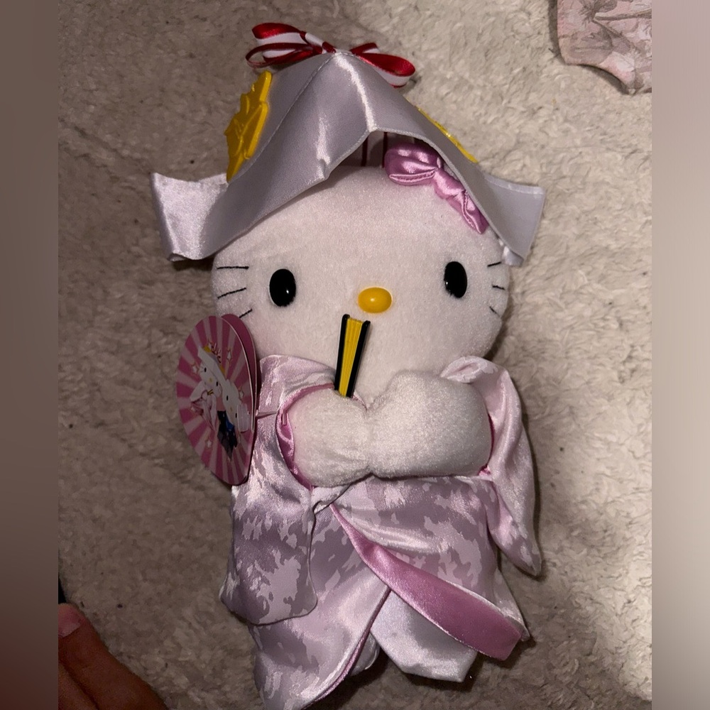 Japanese wedding hello kitty rare McDonald’s